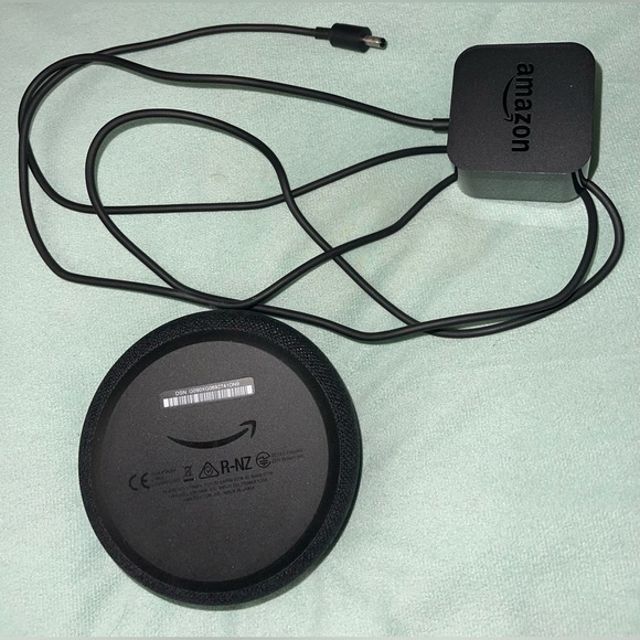 Echo Dot- Alexa Speaker - Picture 5 of 6